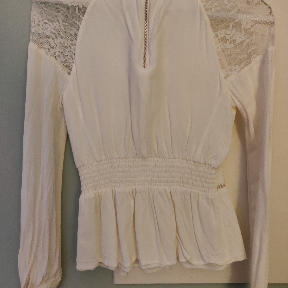 bebe top - Picture 3 of 4